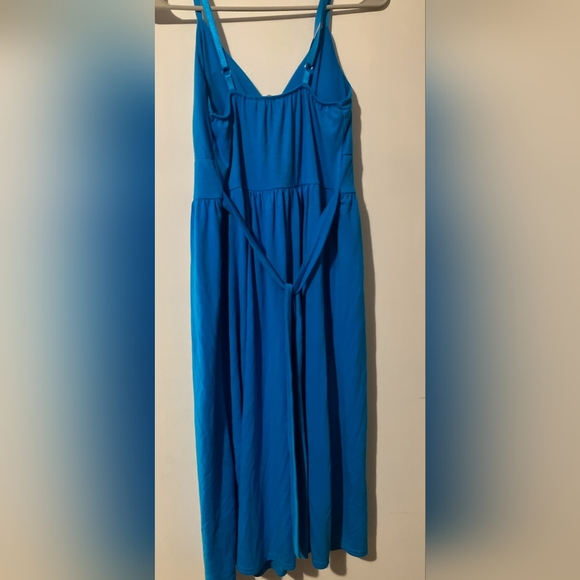 Maxi dress - Picture 2 of 5